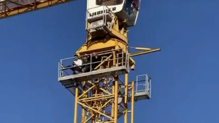 Paramızı Verin!' Cennet Koyu Şantiyesinde İşçiler Ayakta