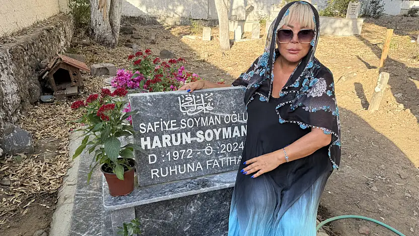 Safiye Soyman oğlunun kabrini ziyaret etti: Yüzüm gülüyor ama içim yanıyor