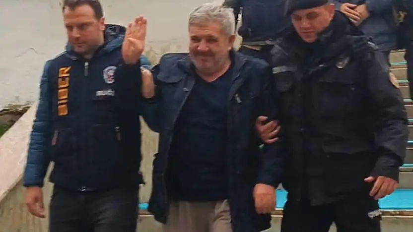 Sakar altı – Sakar üstü fake hesap soruşturmasında tutuklama