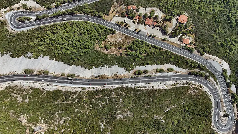 Tarihi yol nefes kesen manzara