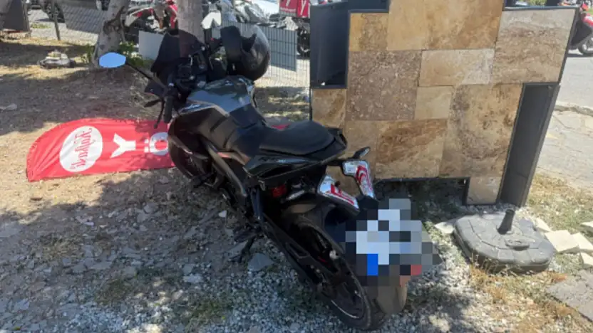 Trafik kazasında bir motosiklet sürücüsü yaralandı