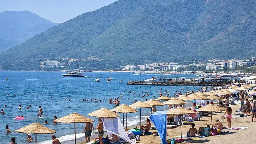 Turizmde rekor yıl gelir 65 milyar doları aştı