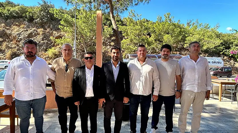 TÜRSAB Bodrum BTK Başkan Adayı Enver Kantarmış sabah kahvaltısında basın ile bir araya gelerek açıklamalarda bulundu