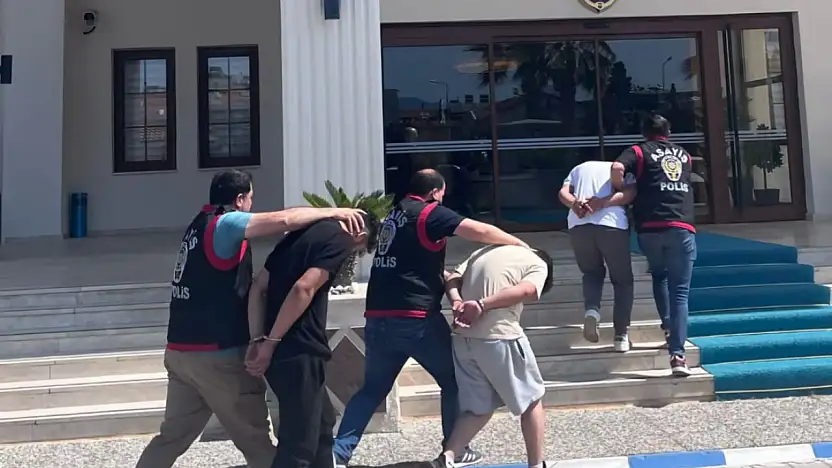 Vali Akbıyık: Kadına El Kaldıran Devleti Karşısında Bulur