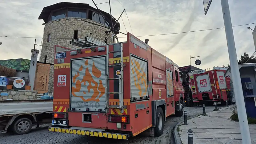 Yalıtım sırasında alevler yükseldi