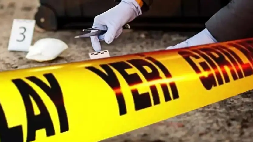 Yaşlı adam evinin önünde ölü bulundu