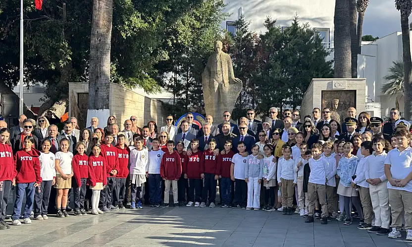 24 Kasım Öğretmenler Günü anlamlı bir törenle kutlandı