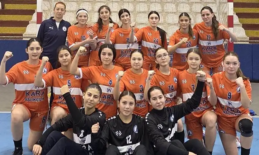 Armada Praxis Yalıkavakspor yıldız kızlar Türkiye yarı finaline kilitlendi