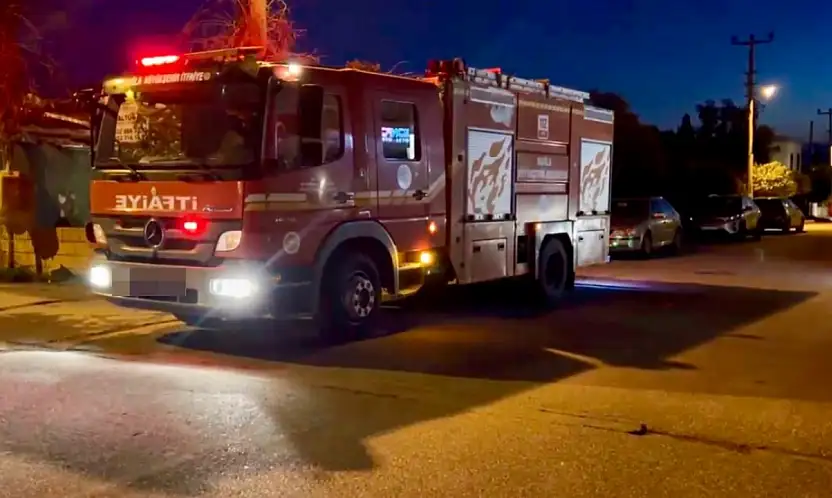 Bacadan çıkan kıvılcımlar korkuttu