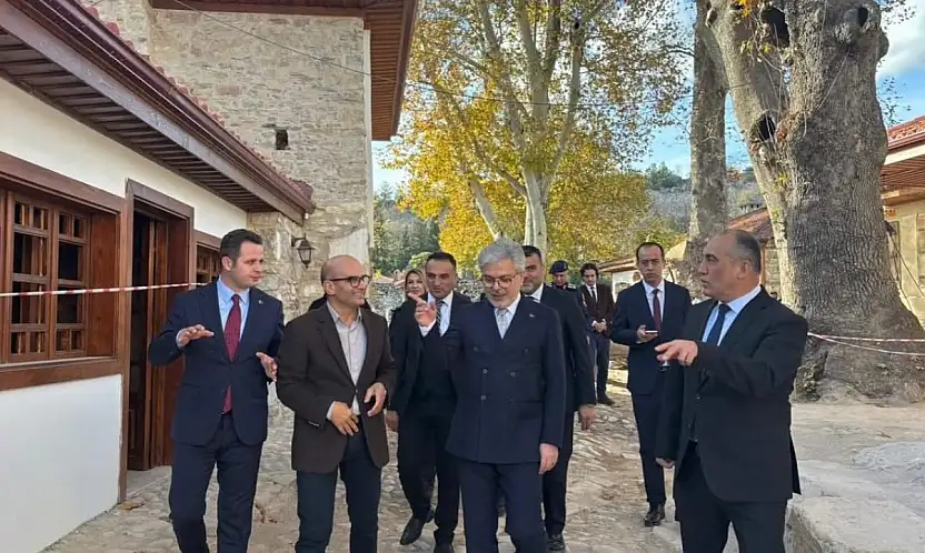 Bakan Yardımcısı Yelkenci, Stratonikeia Antik Kenti'ni gezdi