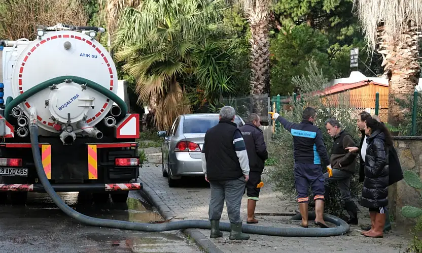 Belediye ekiplerinden kesintisiz mesai