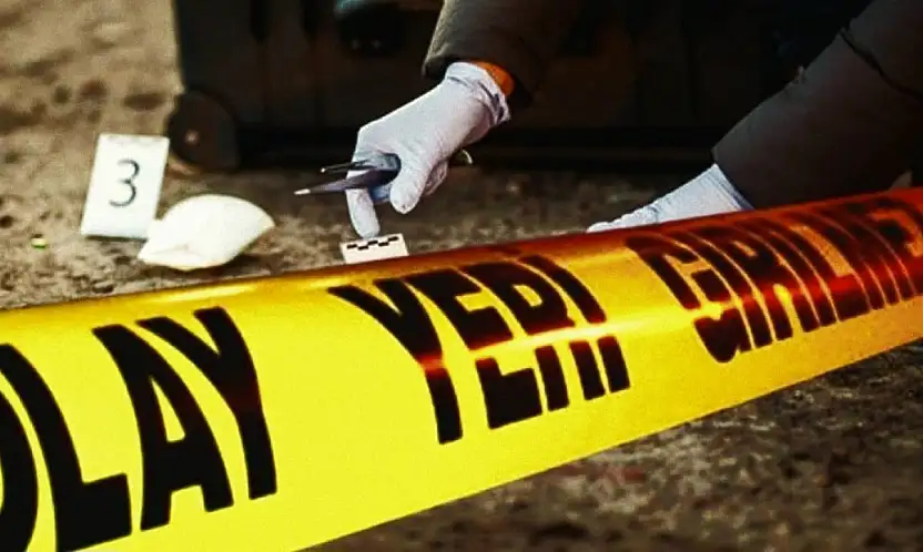 Bir kişi ağaca asılı halde bulundu