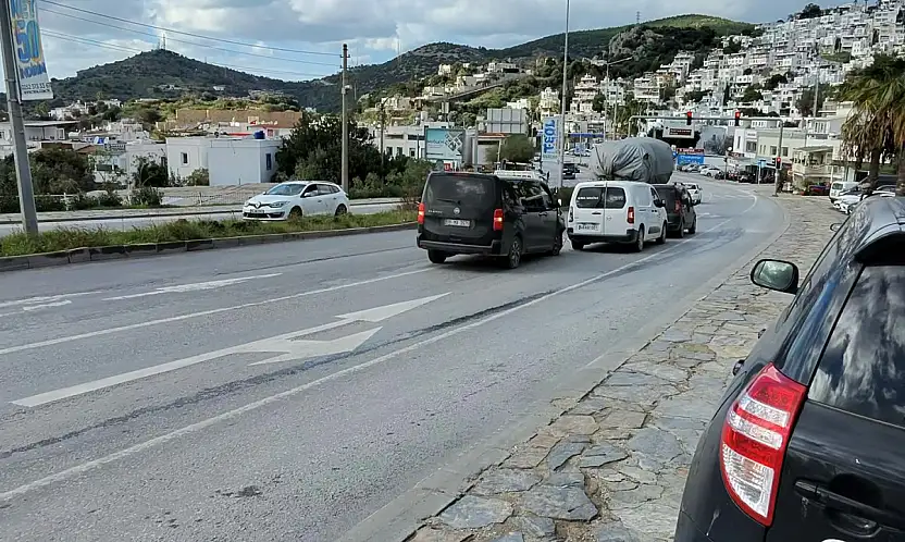 Bodrum'da dört araçlı zincirleme kaza