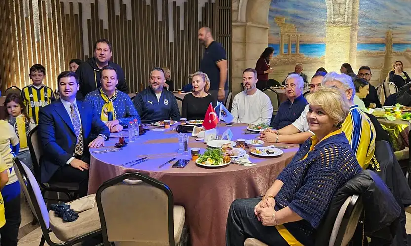 Bodrum'da Fenerbahçeliler kahvaltıda bir araya geldi