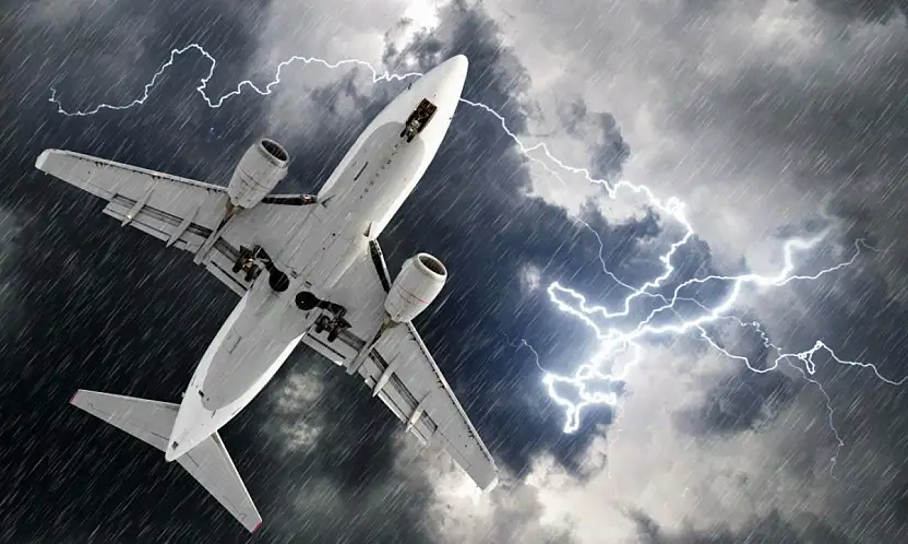 Bodrum seferi hava muhalefetine takıldı: Uçak Konya'ya yönlendirildi