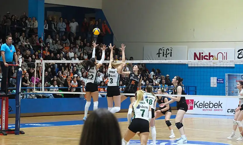 Bodrum'un İncileri Eczacıbaşı ile karşılaştı