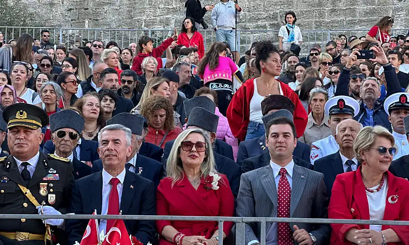 Cumhuriyet'in 102. Yılında Bodrum tek yürek oldu