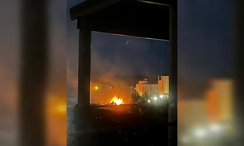 Dar sokakta zor yangın mücadelesi