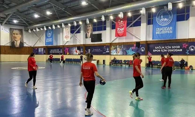 Denizin kızları sahada