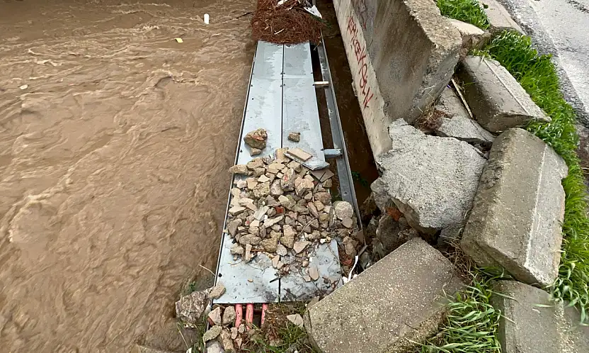 Dere yatağındaki elektrik hatları için acil çözüm çağrısı