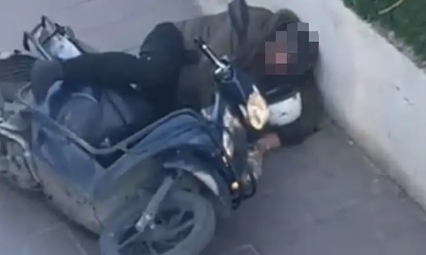 Düşerek başından yaralandı