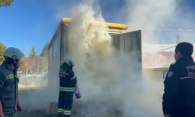 Elektrik trafosunda yangın paniği