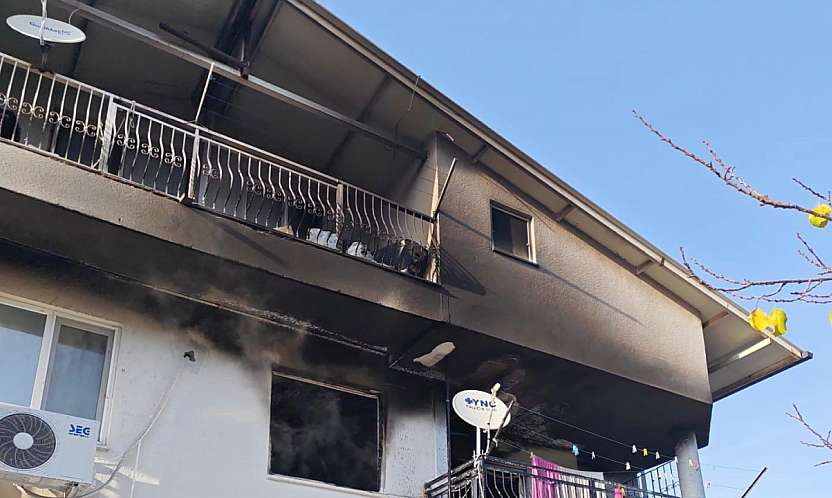 Ev alevlere teslim oldu facianın eşiğinden dönüldü