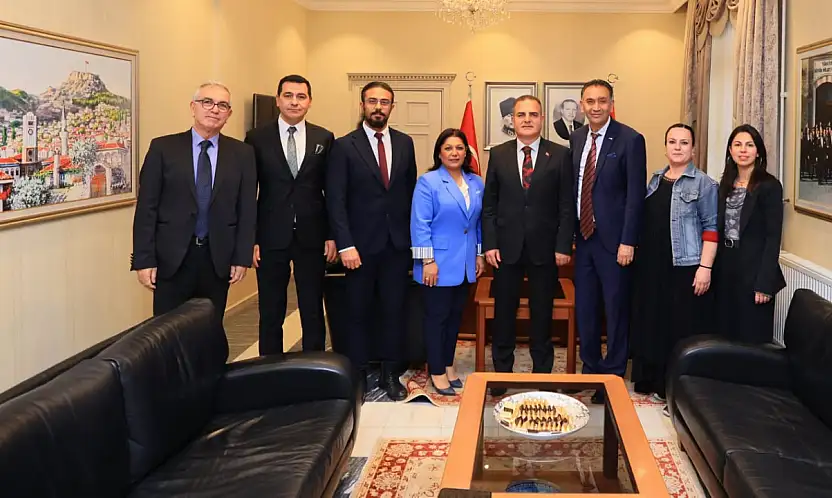 Gazeteciler ve yazarlar derneği kuruldu