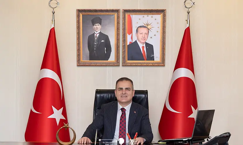 İdris Akbıyık'tan 24 Kasım Öğretmenler Günü mesajı