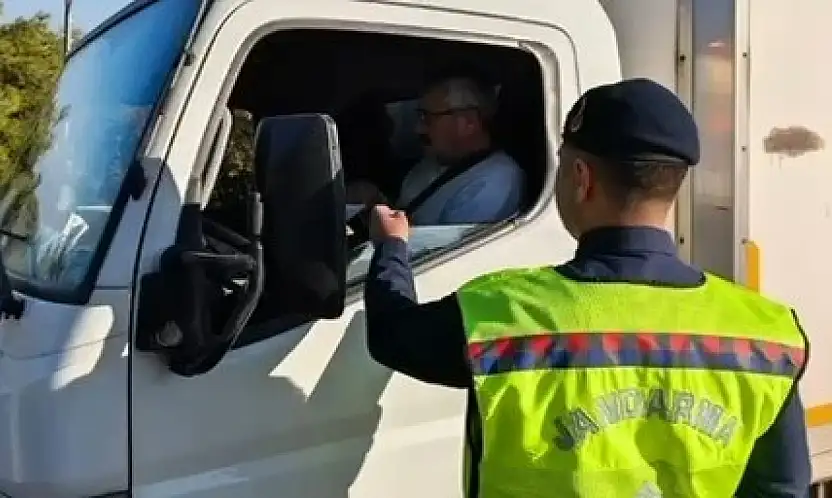 Jandarmadan suçlulara geçit yok 80 gözaltı 25 tutuklama