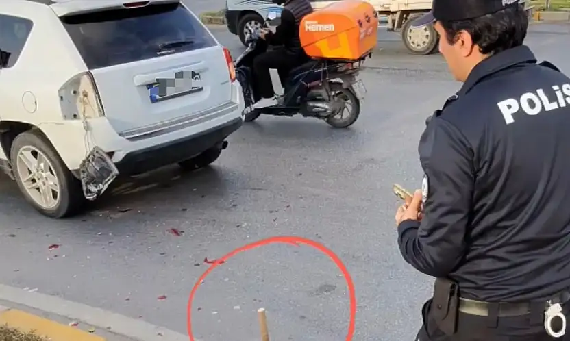 Kadın sürücüye çekiçle saldırı