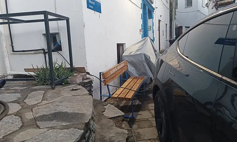 Kamu elektriğiyle şahsi araç şarjı iddiası tepki çekti