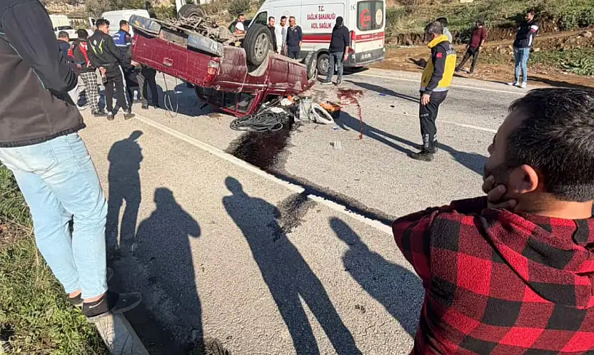 Kamyonet devrildi sürücü ağır yaralandı