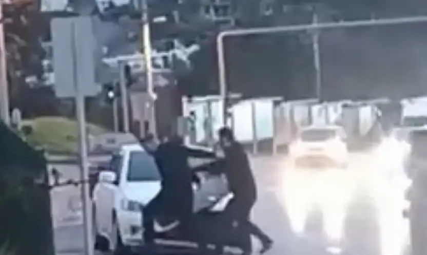 Kaza sonrası yaşanan olaylar dikkat çekti