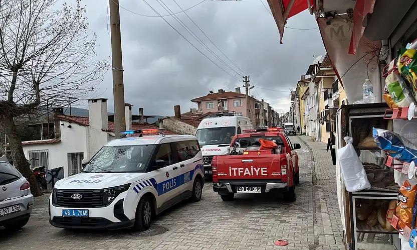 Komşular tüten bacayı yangın sandı, ekipler alarma geçti