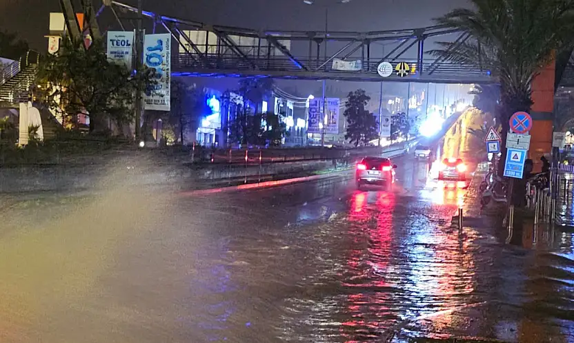 Kuvvetli yağış sel fırtına ve hortum bekleniyor