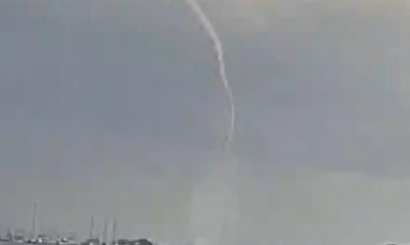 Marmaris körfezi'nde hortum paniği