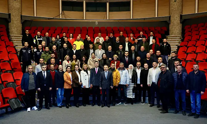 Muhtarlar Yılın Son Toplantısında Bir Araya Geldi