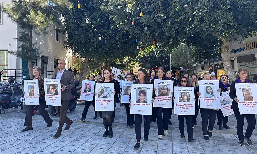 Öldürülen kadınların fotoğraflarını ağaçlara astılar