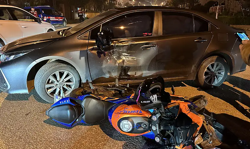 Otomobil ile motosiklet çarpıştı 1 yaralı