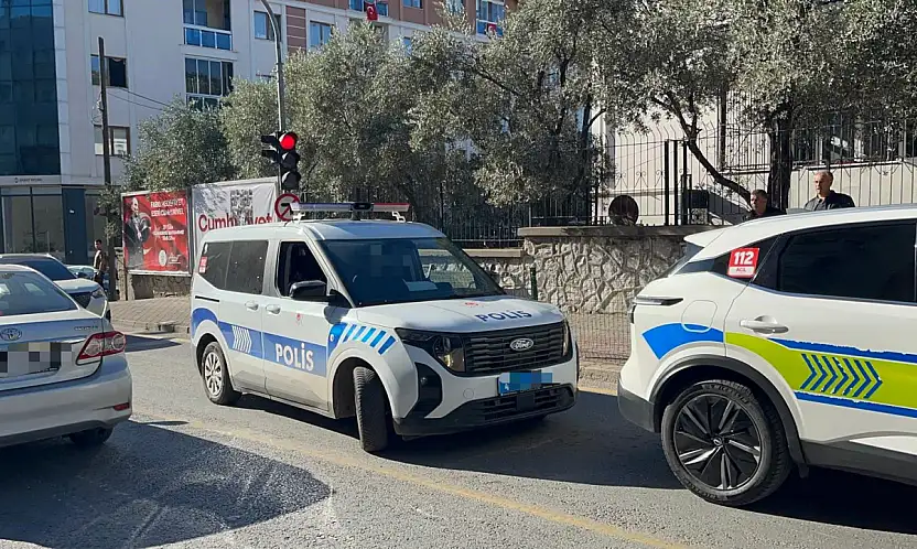 Sokak ortasında kavga paniği