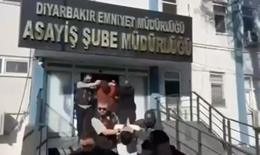 Sosyal medya üzerinden 'güvenli ödeme yöntemi' vaadiyle 641 milyon liralık vurgun