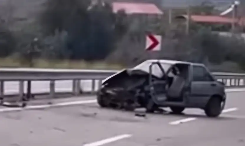 Takla atan otomobil faciası sürücü hayatını kaybetti