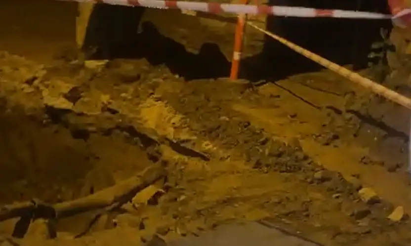 Yolu kapattınız, evimize hapsolduk!  Karabağ'da MUSKİ çalışmasına sert tepki